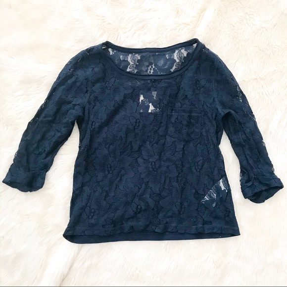 4 for 25 Hollister | lace front 3/4 sleeve shirt